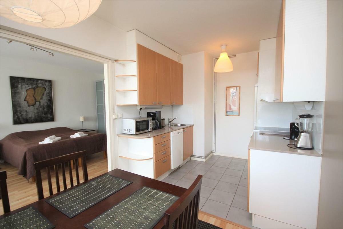 Gella Serviced Apartment Pitaejaenmaeki Helsinki Luaran gambar